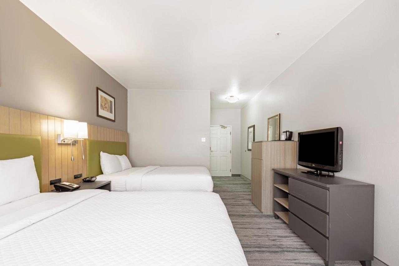 Country & By Radisson, Lewisville, Tx Hotel 2*